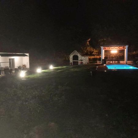 Villa Marie With Pool, Two Bedrooms For 4+2Kids Cavoglave 외부 사진