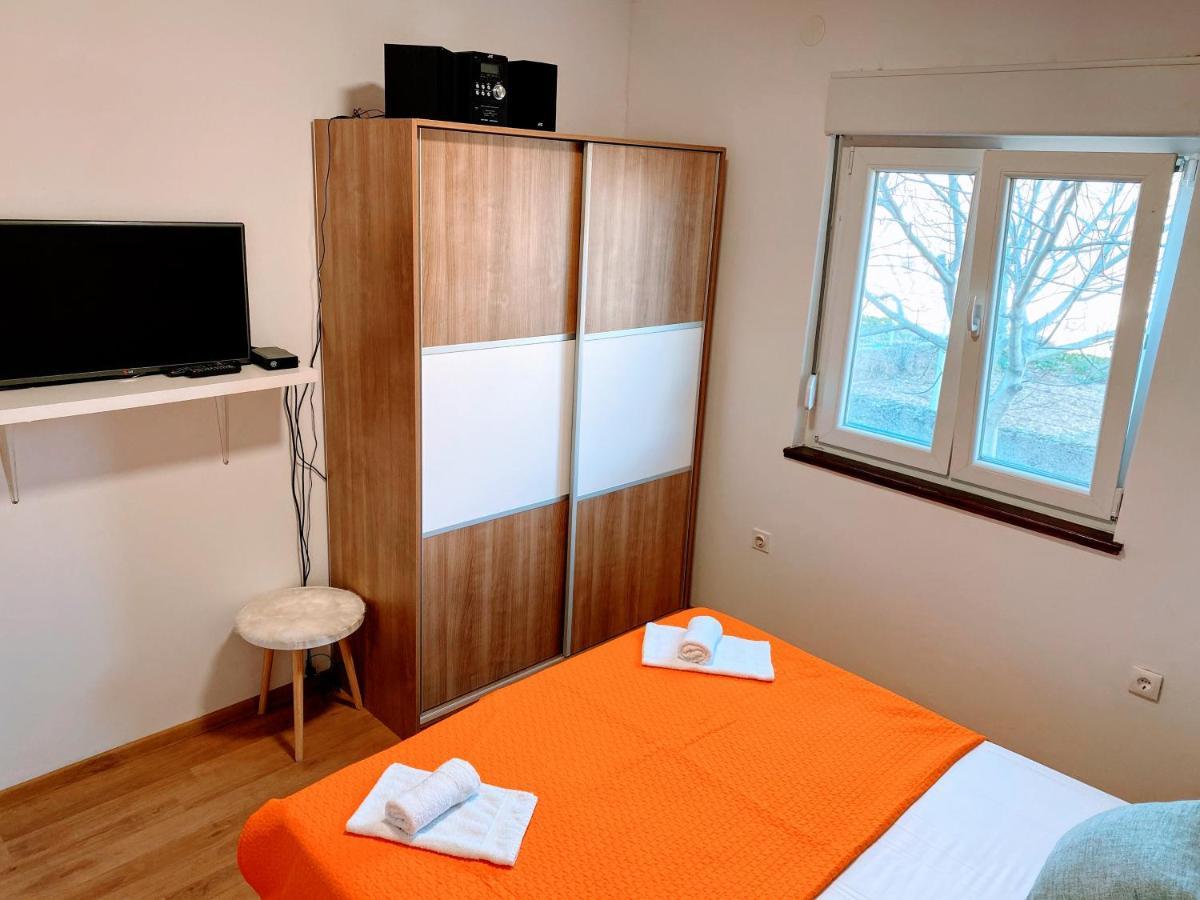 Villa Marie With Pool, Two Bedrooms For 4+2Kids Cavoglave 외부 사진